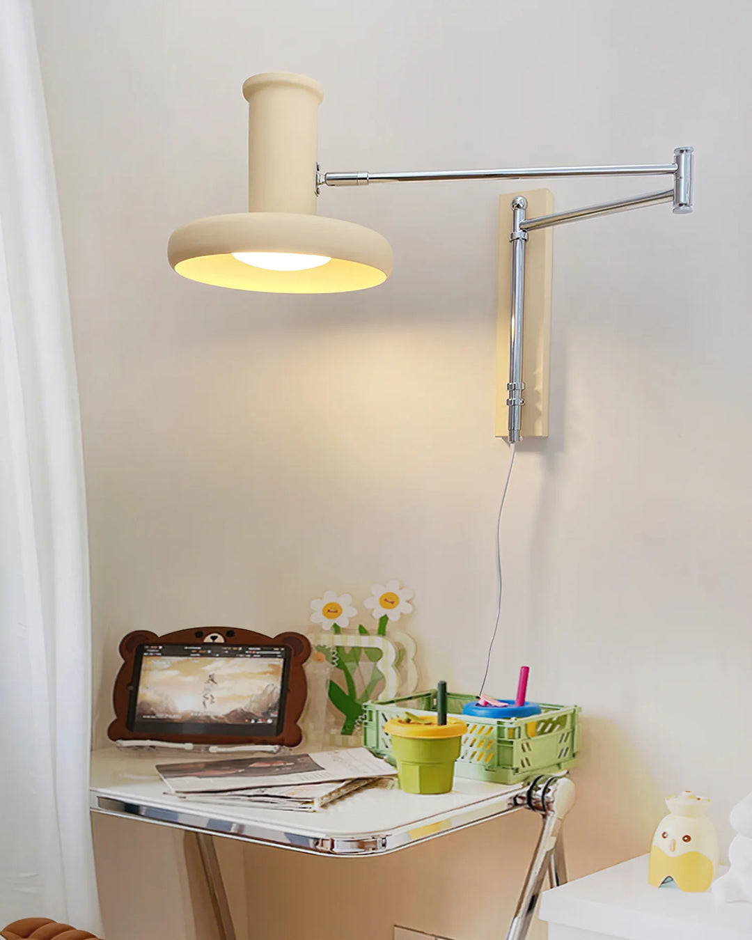 Nordic_Beige_Swivel_Wall_Lamp_3