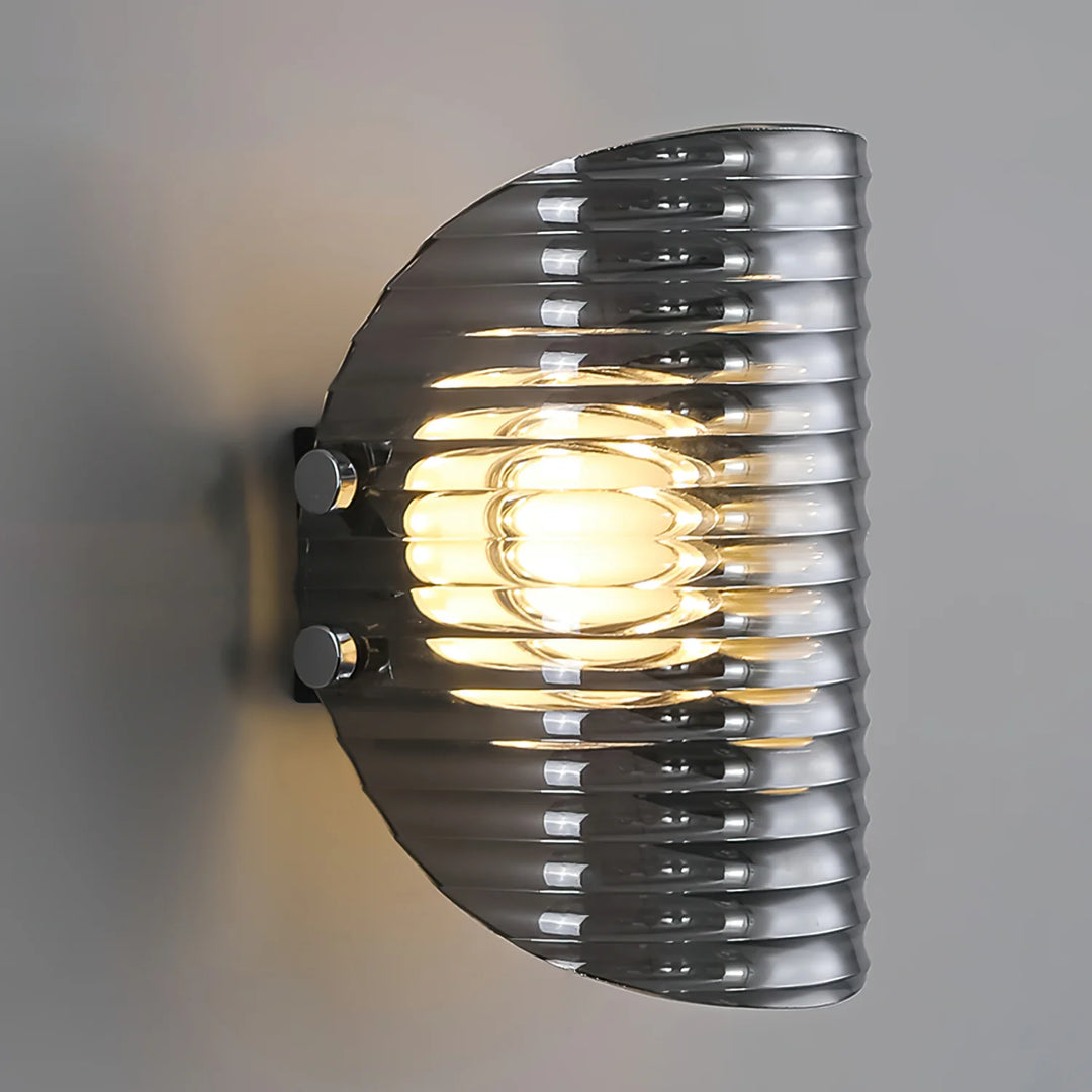 Nordic_Corrugated_Wall_Lamp_2