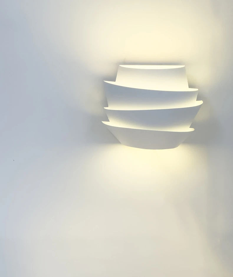 Nordic_Pine_Cone_Wall_Lamp_13