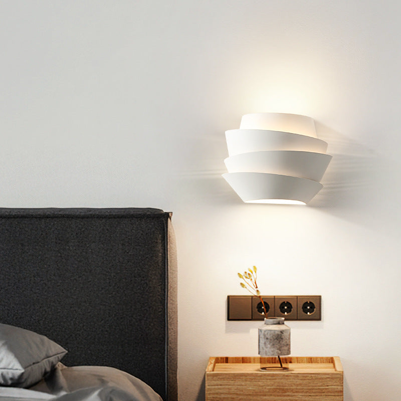 Nordic_Pine_Cone_Wall_Lamp_16