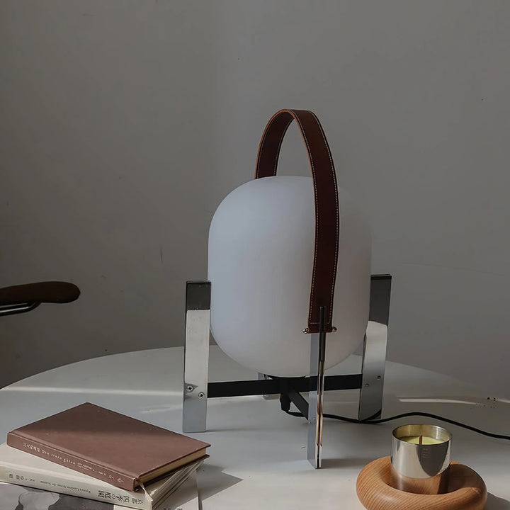 

Nordic_Simple_Hand_Table_Lamp_7