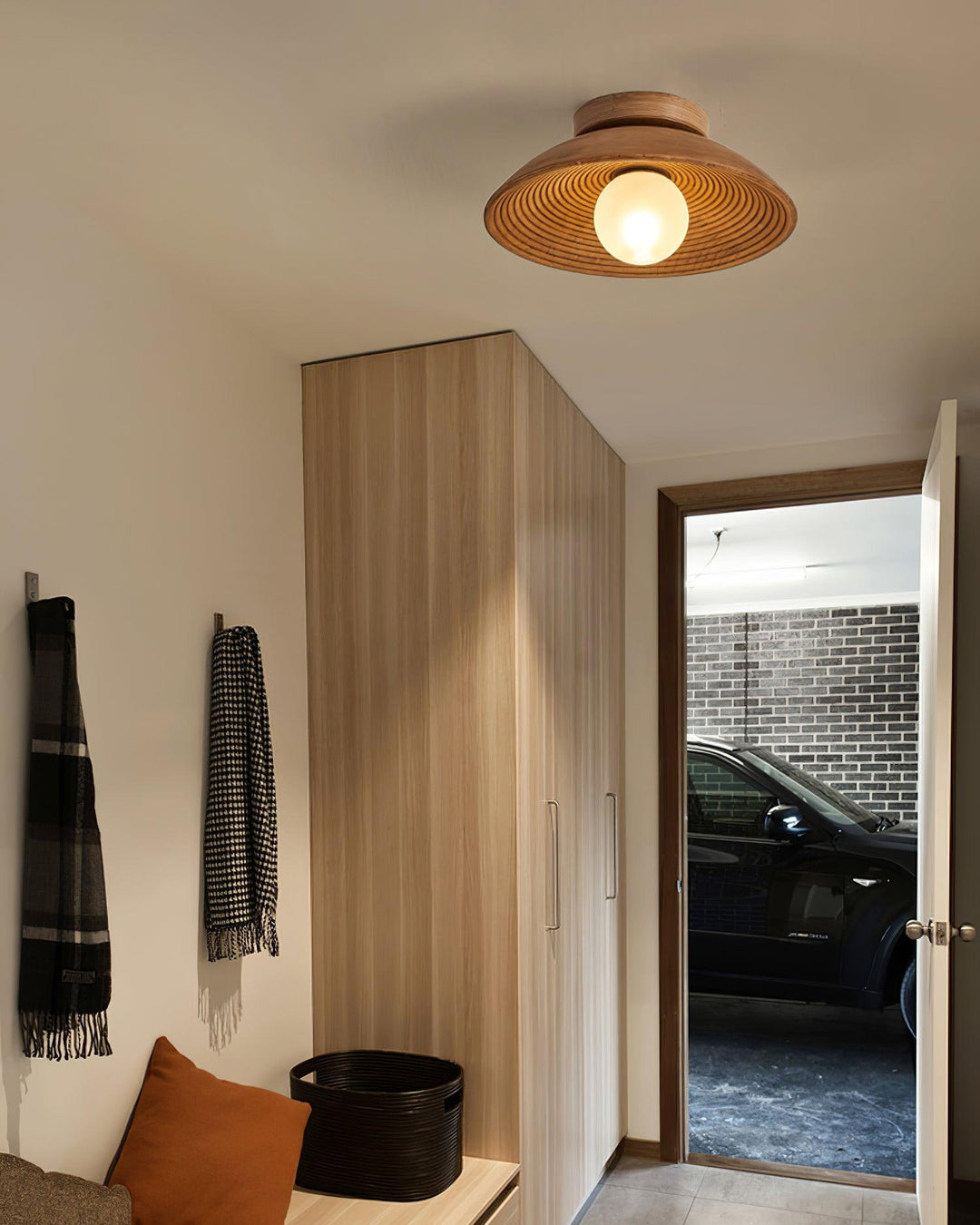 Nordic_imitation_wood_ceiling_light_10