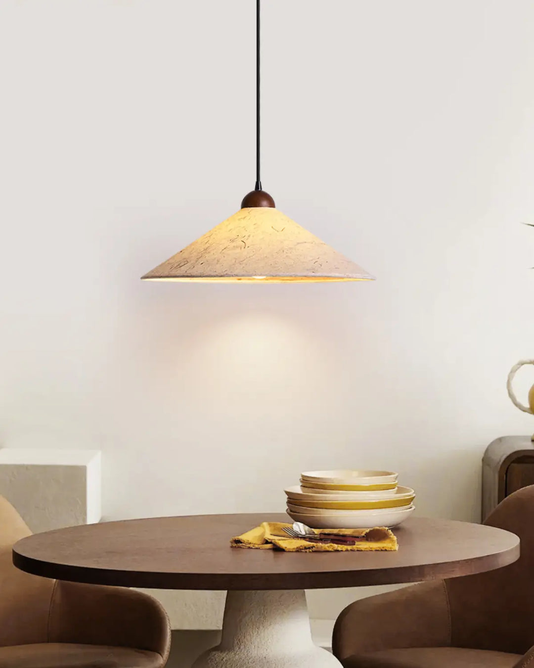 Novis_Swing_Arm_Pendant_10