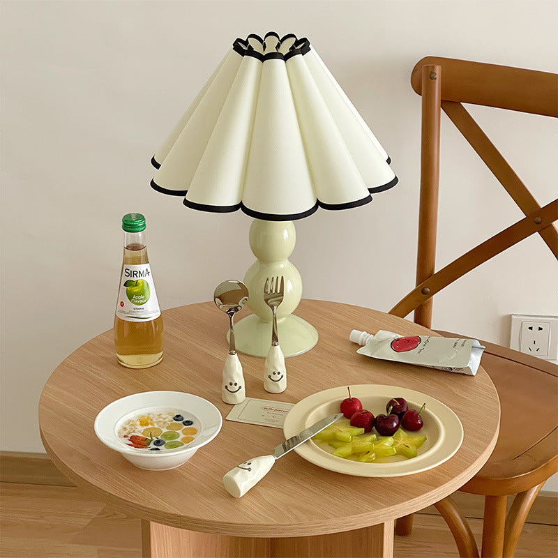 Lampe de table gourde