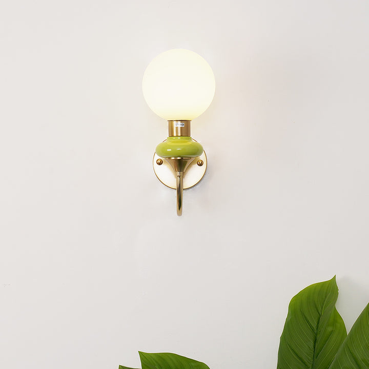 Onyx_Wall_Lamp_A_2