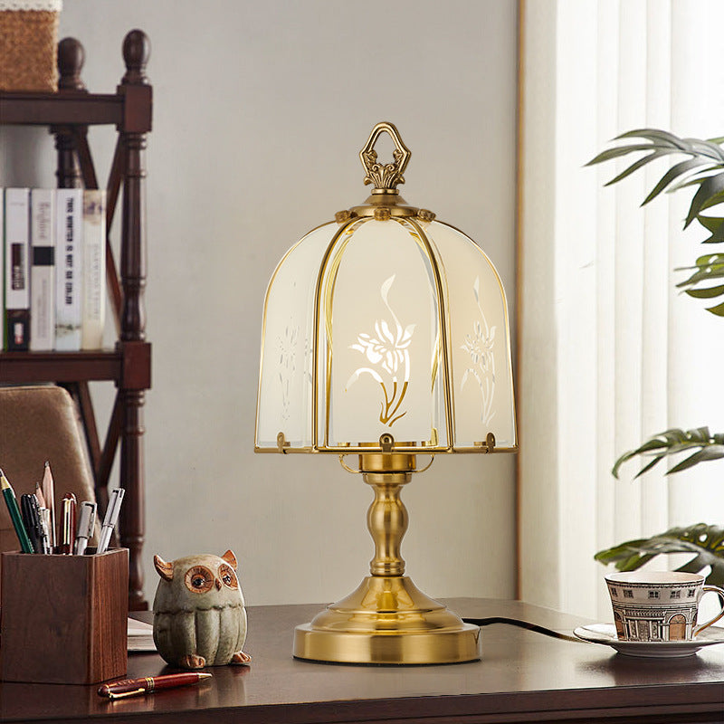 Orchid_Glass_Table_Lamp_08