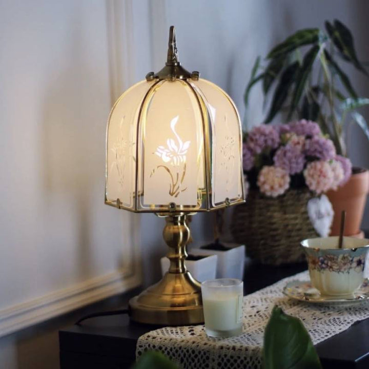 Orchid_Glass_Table_Lamp_10