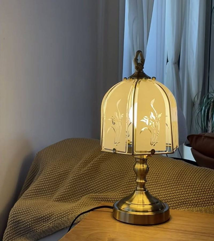 Orchid_Glass_Table_Lamp_12