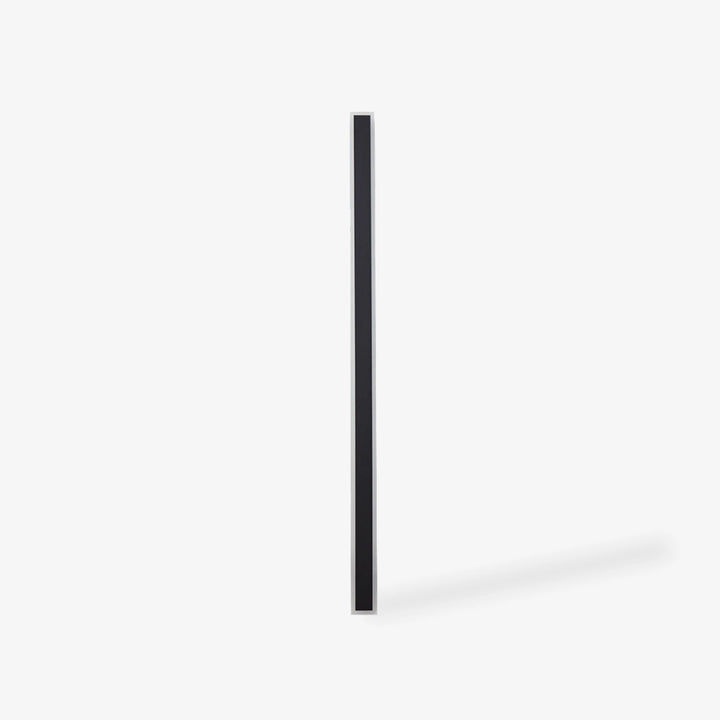 Outdoor_Minimalist_Strip_Wall_Lamp_1