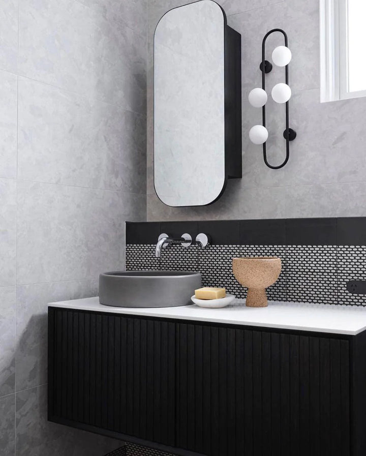 Oval Glass Ball Wall Lamp E