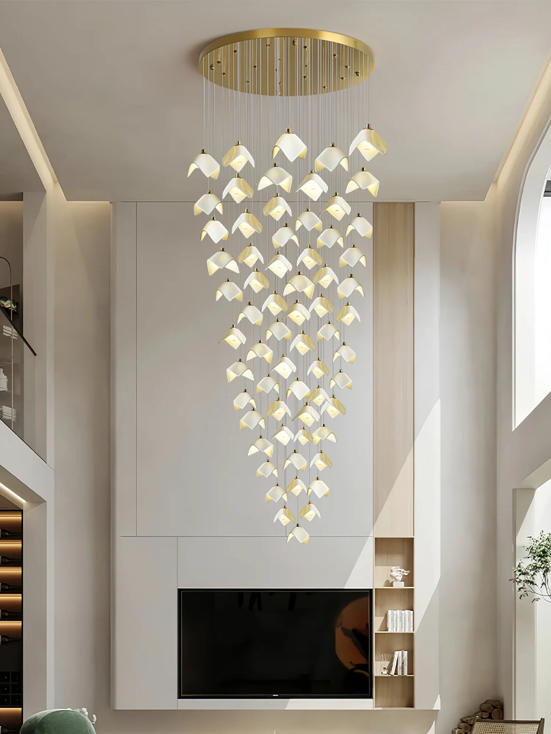 Oxalis_Staircase_chandelier_4