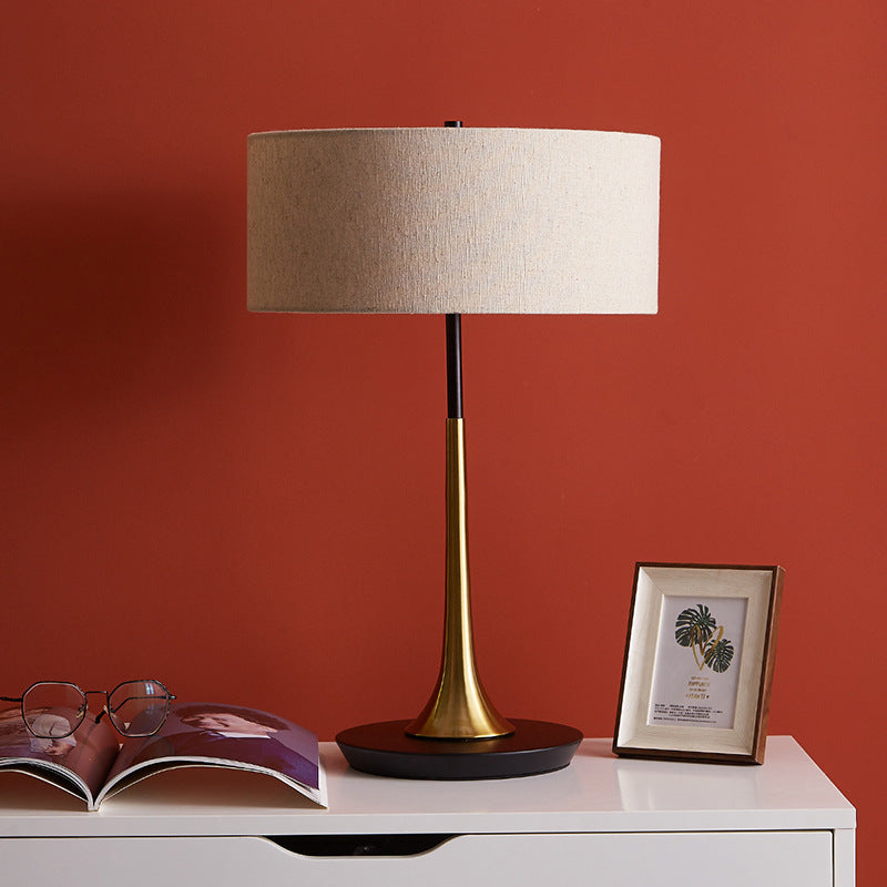 PA_Gold_Table_Lamp_2