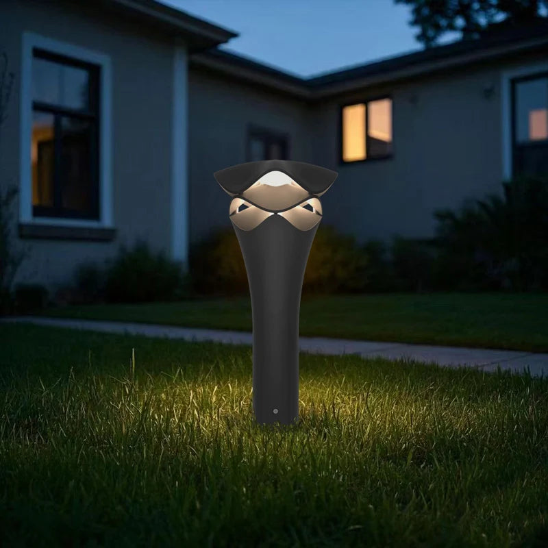 Petal_Echo_Lawn_Light_11