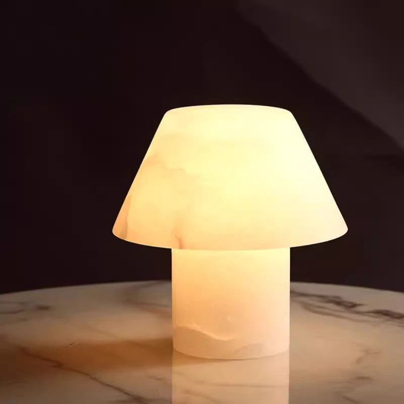 Petter_Table_Lamp_2