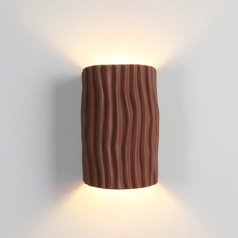 Pleated_Resin_Wall_Lamp_12