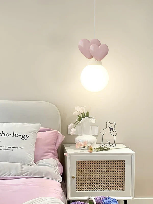 Pokoch_Love_Wall_Lamp_7