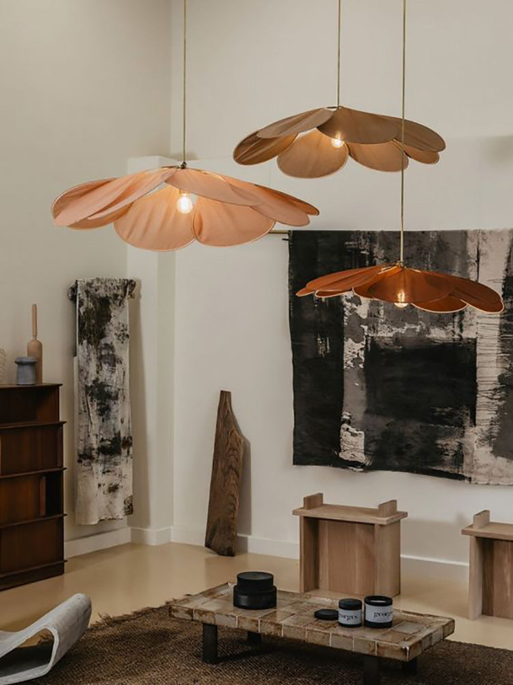 Precieuse Petals Pendant Lamp