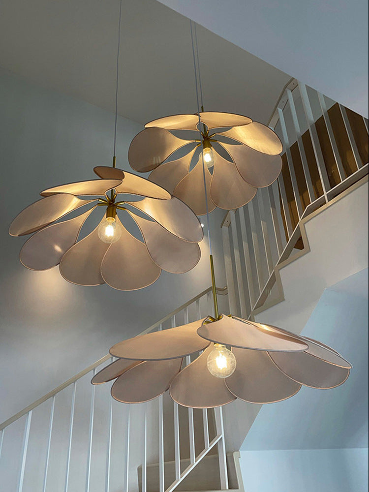 Precieuse Petals Pendant Lamp