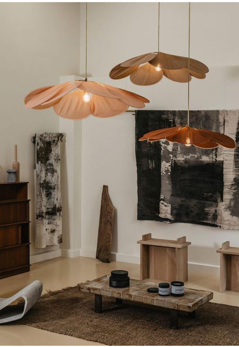 Precieuse Petals Pendant Lamp