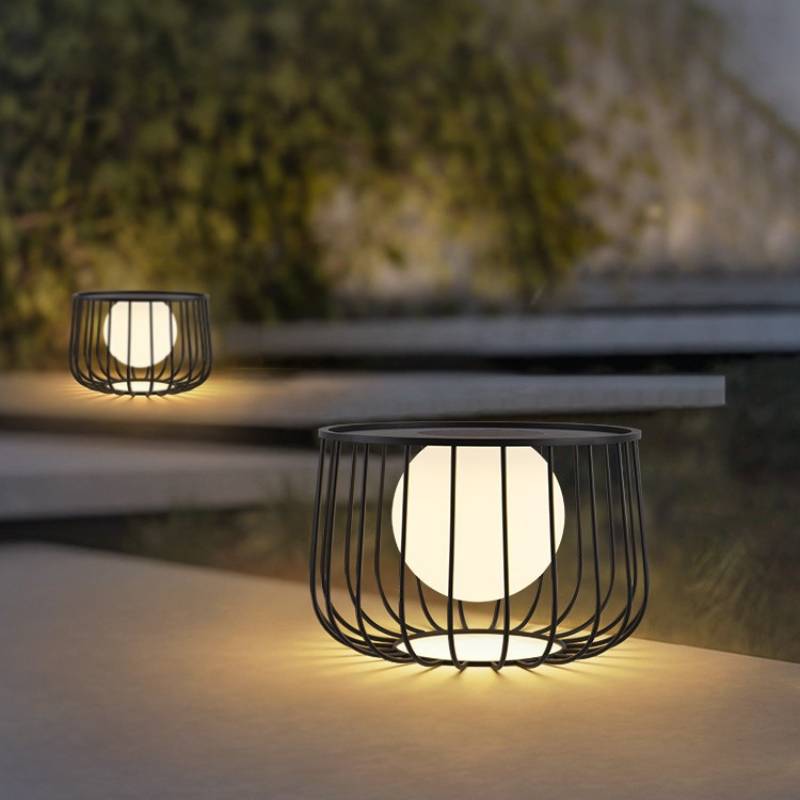 Pyras_Solar_Cage_Lantern_Outdoor_Lamp_04