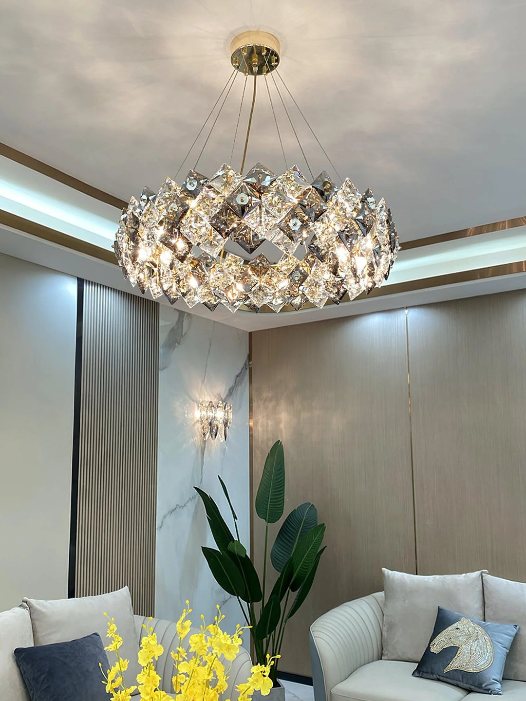 Radiant Diamond Crystal Chandelier 3