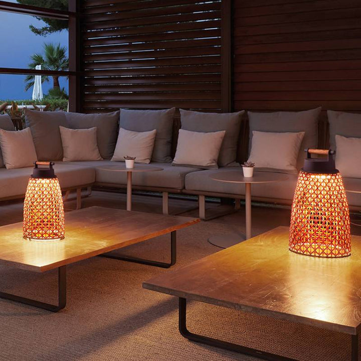 Rattan_Floor_Lamp_02