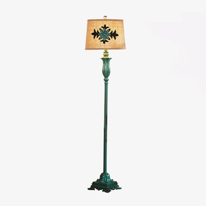 Retro_Larch_Floor_Lamp_12