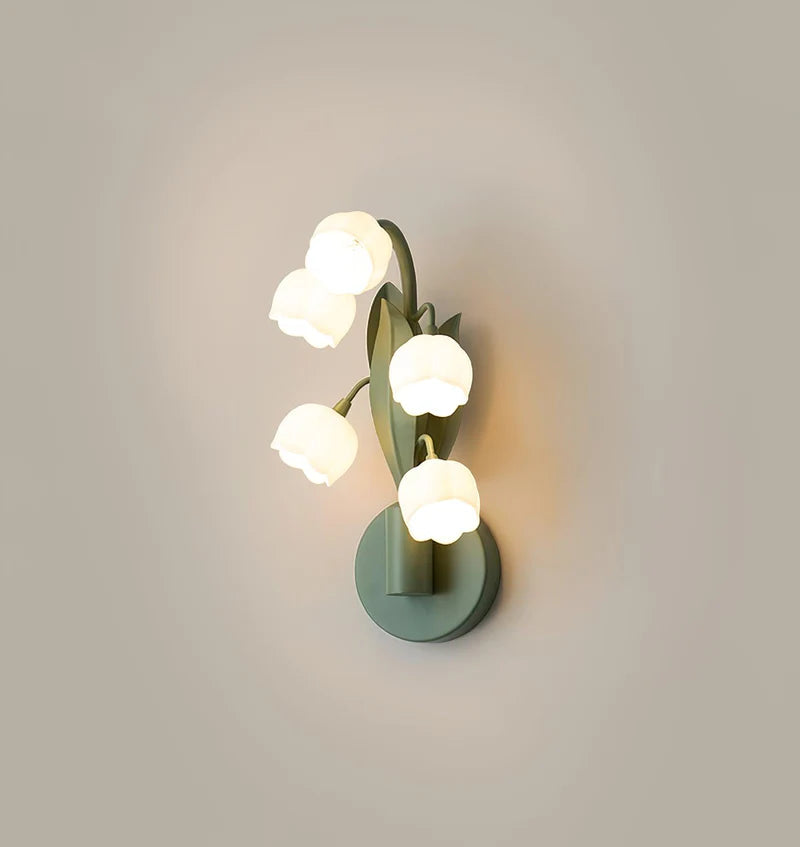 Retro_Valley_Lily_Wall_Lamp_2