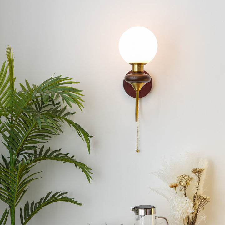 Retro_Walnut_Wall_Lamp_7