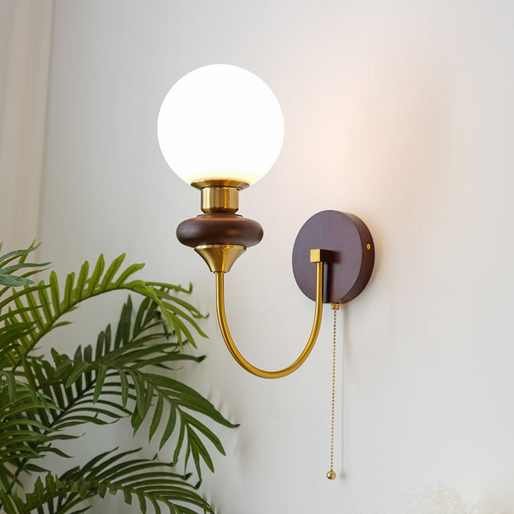 Retro_Walnut_Wall_Lamp_8