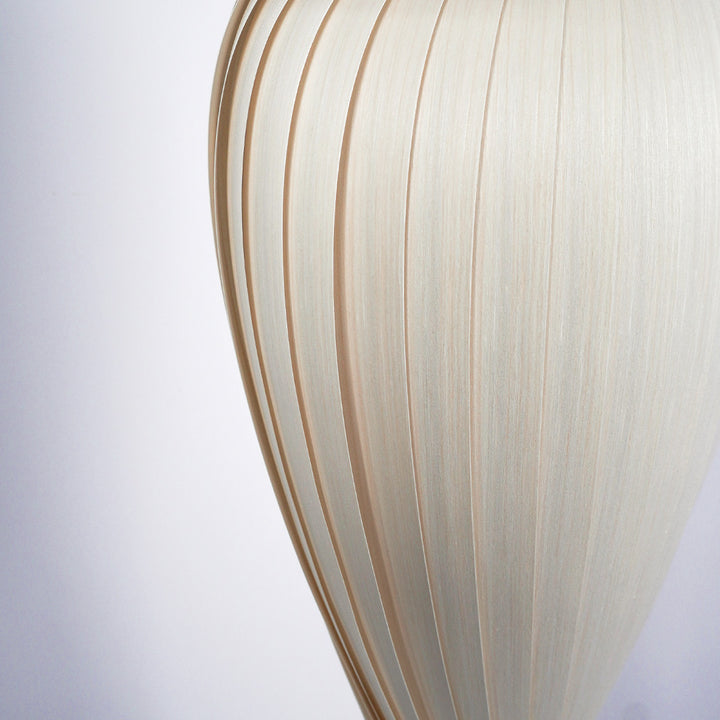 Rolled_Edge_Floor_Lamp_A_6