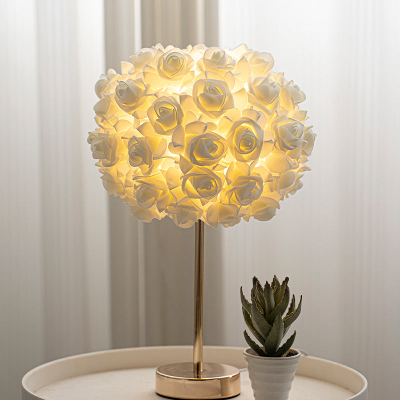 Rose_Table_Lamp_06