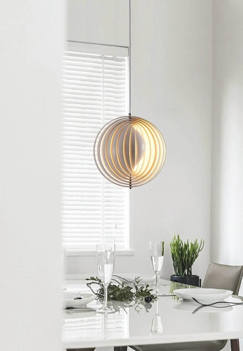 Rotating_Moon_Pendant_Lamp_22