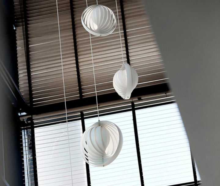 Rotating_Moon_Pendant_Lamp_6