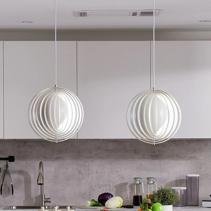 Rotating_Moon_Pendant_Lamp_7