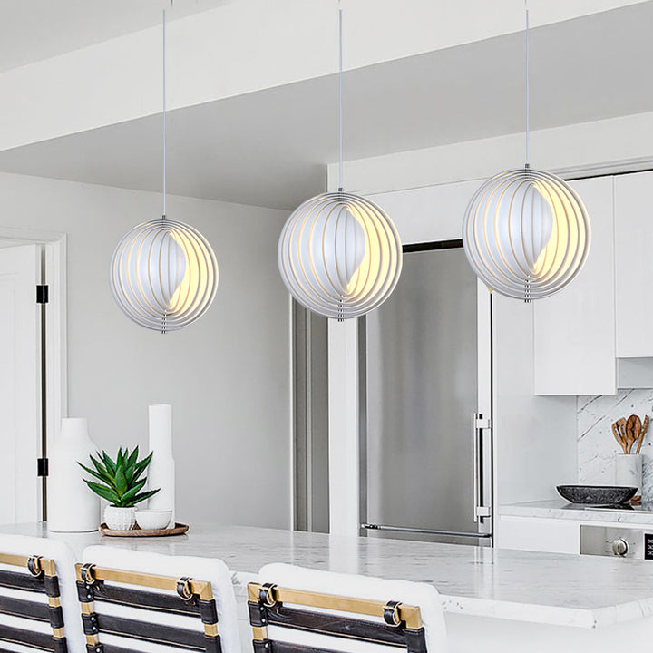 Rotating_Moon_Pendant_Lamp_9