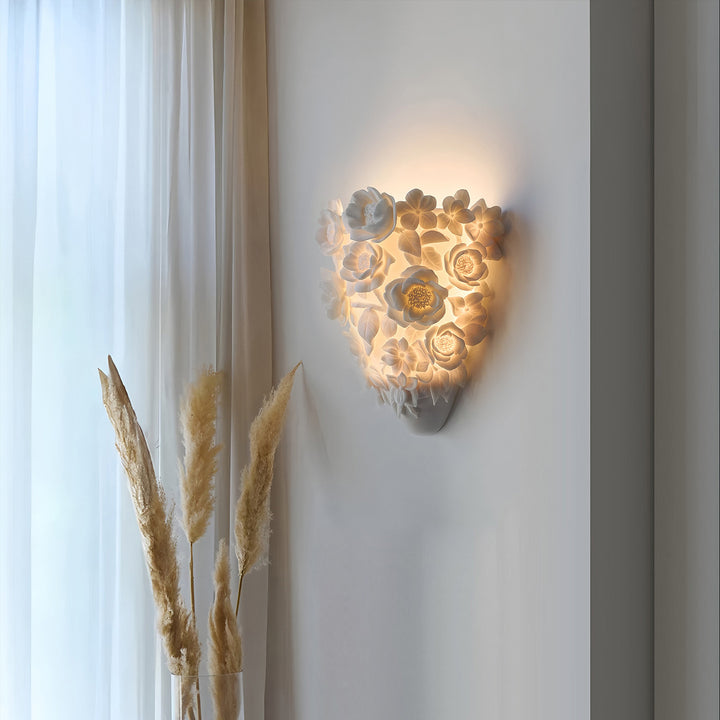 Sculpture_Flower_Wall_Lamp_02