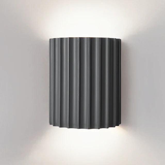 Semi-Round_Resin_Wall_Lamp_15