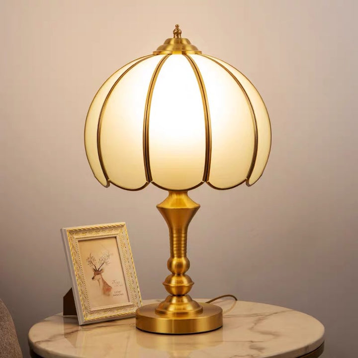 Serayus_Brass_Table_Lamp_2