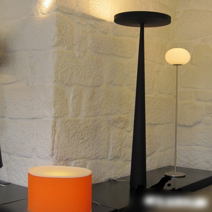 Simple Balanced Floor Lamp 3