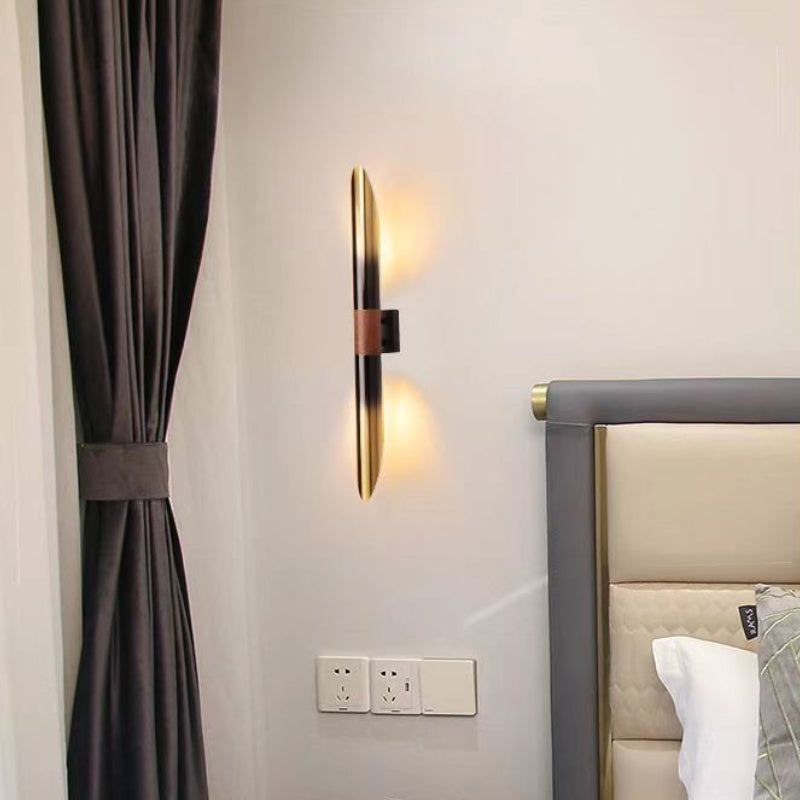 Simple_Long_Wall_Lamp_07