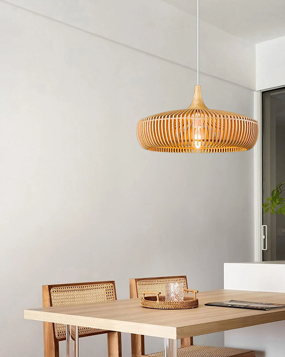 Simple_Wood_Pendant_Lamp_9