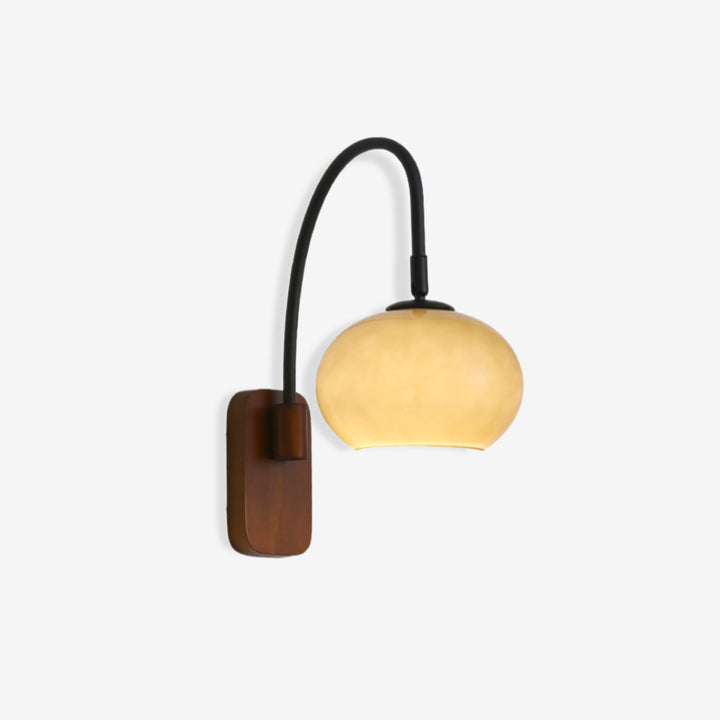 Skirg_Wall_Lamp_01