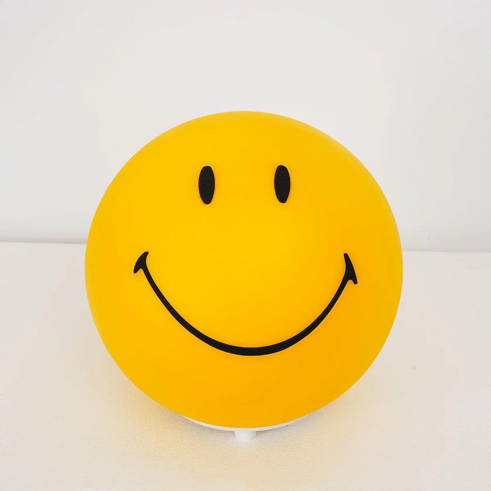 Smiling Face Table Lamp-1