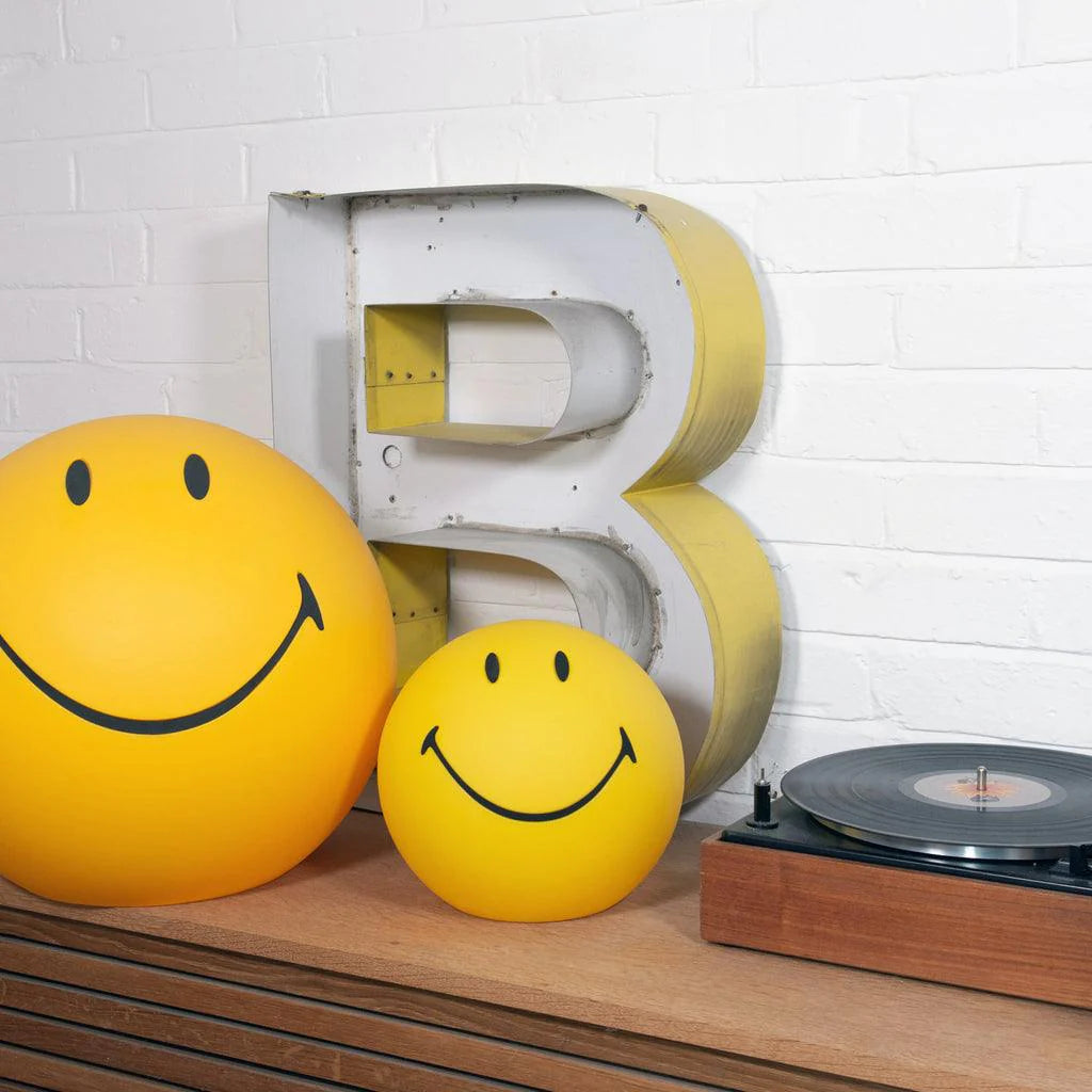 Smiling Face Table Lamp-18