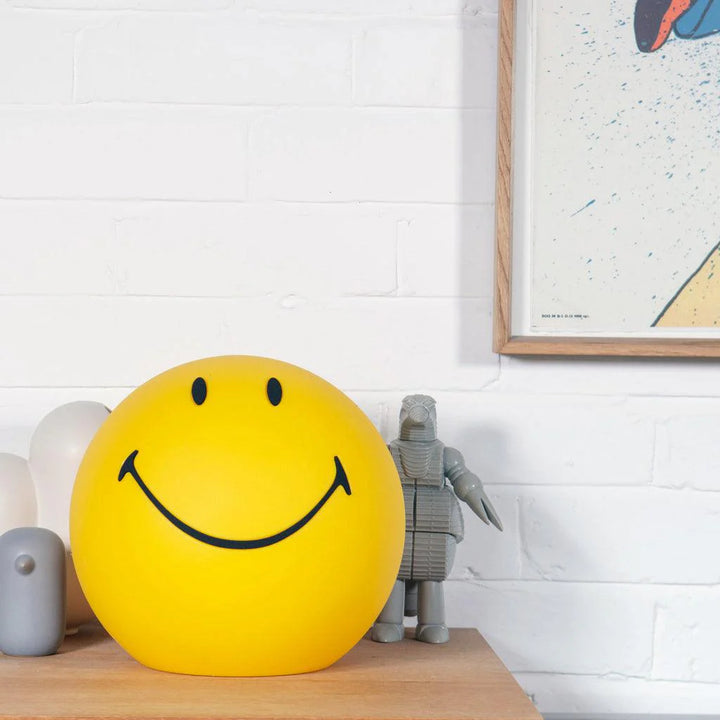 Smiling Face Table Lamp-20