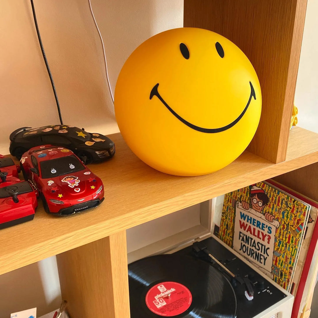 Smiling Face Table Lamp-23