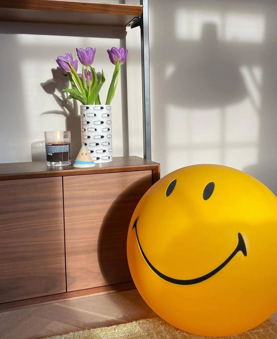 Smiling Face Table Lamp-32