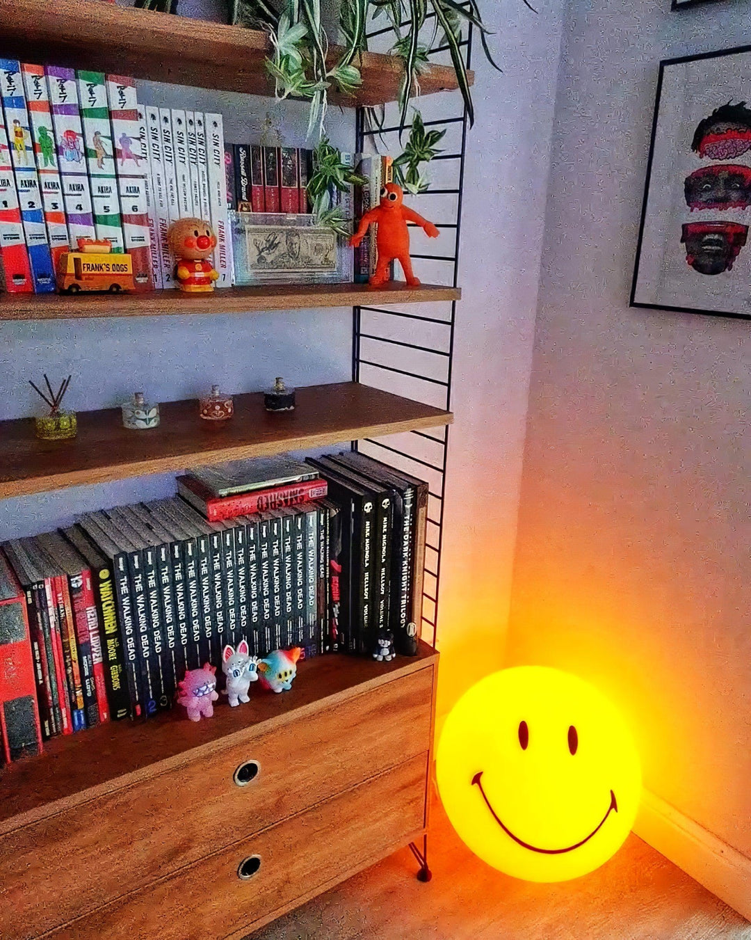 Smiling Face Table Lamp-34