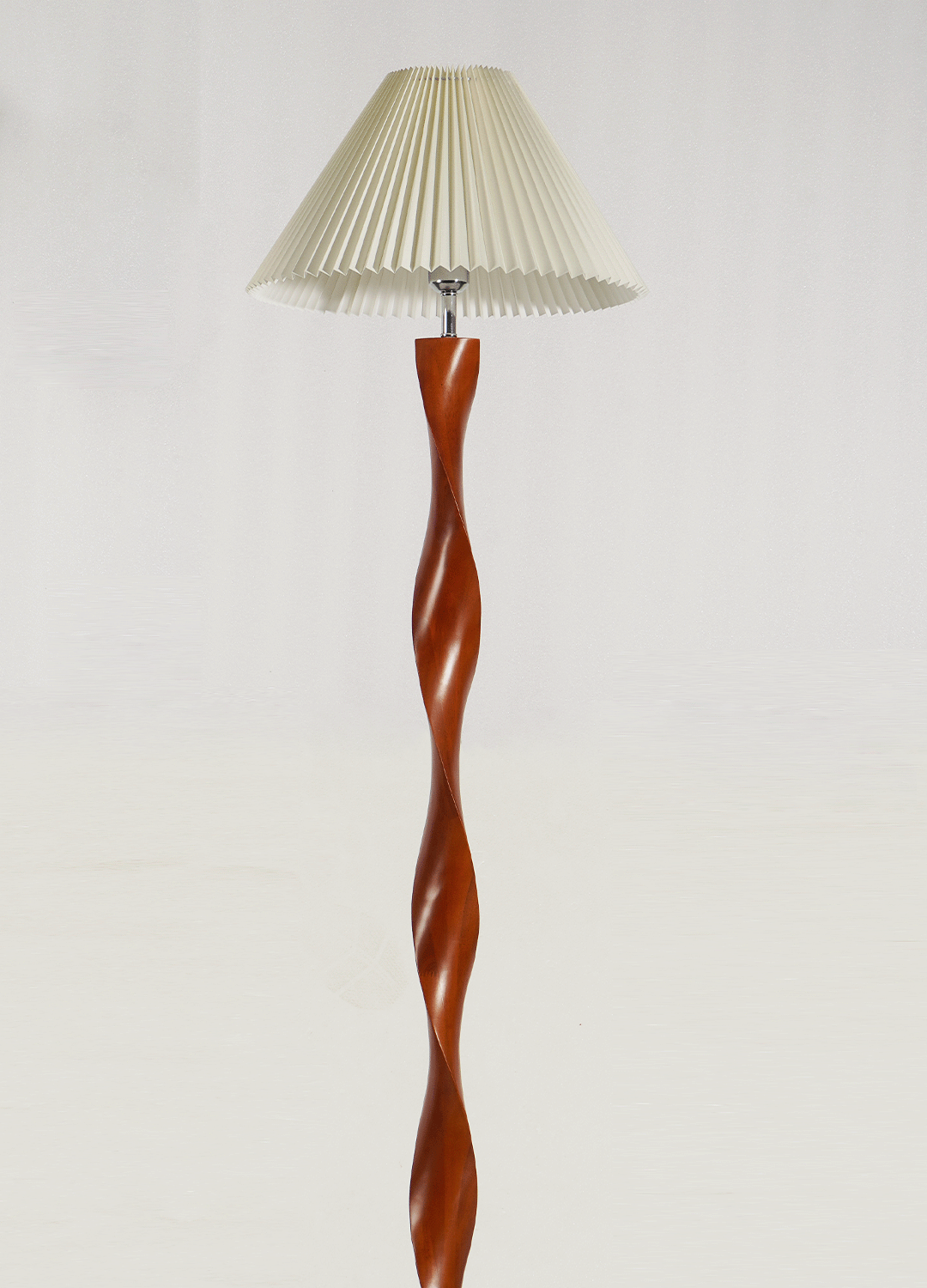Spiral_Wood_Floor_Lamp_B_10